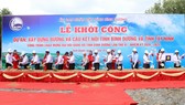 Công trình đường và cầu kết nối giữa hai tỉnh Tây Ninh và Bình Dương đang được xây dựng