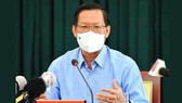 Chủ tịch UBND TPHCM Phan Văn Mãi: TPHCM sẽ thí điểm mở lại dịch vụ ăn uống tại chỗ
