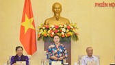 Chủ tịch Quốc hội Nguyễn Thị Kim Ngân phát biểu bế mạc phiên họp thứ 46 của UBTVQH. Ảnh: QUOCHOI