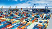 Trong 11 tháng, xuất siêu đạt mức kỷ lục