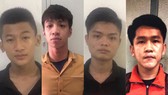 Băng cướp kéo lê cô gái trẻ. Ảnh: CHÍ THẠCH