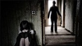 Tạm giữ hình sự người đàn ông dâm ô với bé gái 9 tuổi