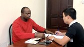 Khởi tố, bắt giam 2 đối tượng giả mạo tướng quân đội Mỹ lừa đảo lấy 400 triệu đồng