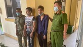 2 đối tượng tàng trữ trái phép chất ma túy bị bắt ở chợ đầu mối Thủ Đức vào rạng sáng ngày 4-2