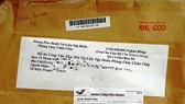 Một số bưu phẩm dạng nhận hàng thu tiền được các đối tượng gửi đến nhiều cơ quan, doanh nghiệp và hộ kinh doanh trước đó