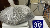 Phát hiện gần 36 kg ma túy các loại trong lô hàng quà biếu
