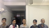 Nhóm đối tượng tại cơ quan công an
