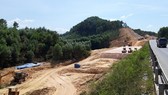 Nhiều đoạn tuyến cao tốc Bắc - Nam đang được rốt ráo thi công