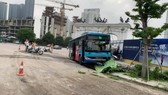 Xe buýt tông một người đi bộ tử vong