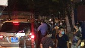 Nhiều lực lượng khám xét nhà cựu Trưởng Phòng Cảnh sát Kinh tế Hà Nội
