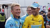 Vinokourov và Aru thời còn "mặn nồng"