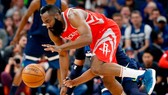 NBA 2017-2018: Ghi 50 điểm trong hiệp 3, Houston dẫn Minnesota 3-1