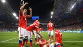 Sbornaya ăn mừng bàn thắng trong trận đấu với Croatia