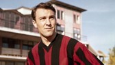 Jimmy Greaves trong màu áo AC Milan