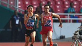 Inoue và Elabbassi so kè ở những mét cuối cùng