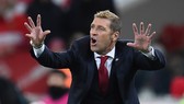 Massimo Carrera đã bị sa thải