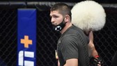 Khabib sẽ không quay trở lại, ít nhất là trong tương lai gần