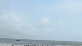 Bãi biển nơi xảy ra sự việc. Ảnh: N.T.