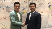 Manny Pacquiao bắt tay với Chủ tịch Rizin, ông Nobuyuki Sakakibara
