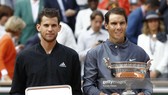 Nadal và Thiem trên bục nhận giải thưởng