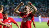 Schurrle ăn mừng bàn thắng đầu tay ở giải RPL