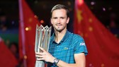 Lối đánh "buồn tẻ" của Medvedev đã giúp anh đăng quang Shanghai Masters