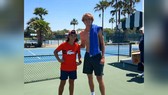 Hình ảnh Zverev vi phạm lệnh cách ly ở Florida, sau đó hình ảnh đã bị xóa