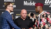 Ngannou mặt đối mặt với Miocic, cả 2 sẽ đấu nhau vào Chủ nhật nàu