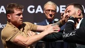 Canelo và Caleb "triết chiêu"