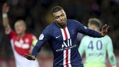 Kylian Mbappe ăn mừng chiến thắng