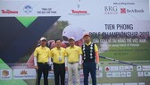Các tay golf đã thi đấu tranh tài tại giải. Ảnh: PHẠM ĐĂNG