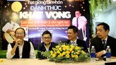 Trao tặng tủ sách “Hạt giống Tâm hồn” cho 30 trường học tại TPHCM