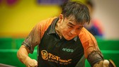 Với lối chơ máu lửa tay vợt Tuấn Quỳnh liên tục nhận được tràn vỗ tay từ khán đài. Ảnh: Dũng Phương