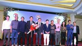 Ban chấp hành khoá mới ra mắt Đại hội. Ảnh: Đoàn Nhật