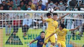Trận thua HA.GL đã đẩy Hà Nội lùi xa với mục tiêu vô địch mùa này