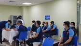 Đội tuyển Việt Nam trong đợt thực hiên mũi tiêm đầu tiên vào giữa tháng 4 vừa qua