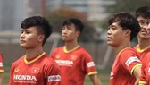 Quang Hải và Văn Toàn tập riêng vào ngày 9-6. Ảnh: ĐOÀN NHẬT