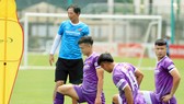 HLV Kim Hyun-tae tiếp tục được thày Park giao phụ trách tập luyện đội U22 Việt Nam trong thời điểm hiện nay