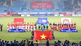 Trên thực tế vẫn còn nhiều đội chưa hội đủ tiêu chí chuyên nghiệp như yêu cầu của AFC.