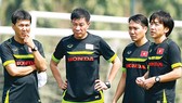 HLV Trần Công Minh trong giai đoạn làm trợ lý cho ông Miura ở ĐTQG. Ảnh: VFF