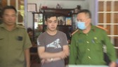 Xử lý đối tượng buôn bán hơn 600 trang sức làm từ ngà voi