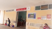 Bức xúc thủ tục BHYT, cha đập phá máy móc khi đưa con cấp cứu bệnh viện