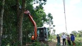 Người dân hiến đất làm đường, xây dựng nông thôn mới