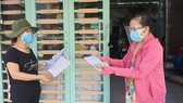Vận động mỗi Đảng viên phụ trách 10 hộ gia đình để phòng chống dịch