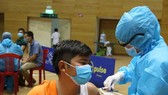Tiêm vaccine phòng Covid-19 cho người lao động tại các khu công nghiệp