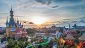 VinWonders của Phú Quốc sẽ thành công như Universal Studios của Singapore?