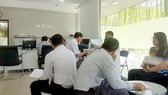 Vắng trực lãnh đạo không lý do, 2 chủ tịch phường ở quận 3 bị nghiêm khắc phê bình