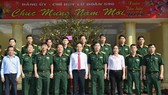 Đoàn lãnh đạo TPHCM thăm, chúc tết các đơn vị quân đội