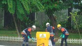Lực lượng chức năng diễn tập ứng phó với sự cố hóa chất tràn xuống đường