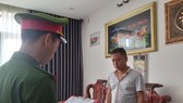 Bắt giam một giám đốc lấy sổ đỏ của người khác đi vay tiền